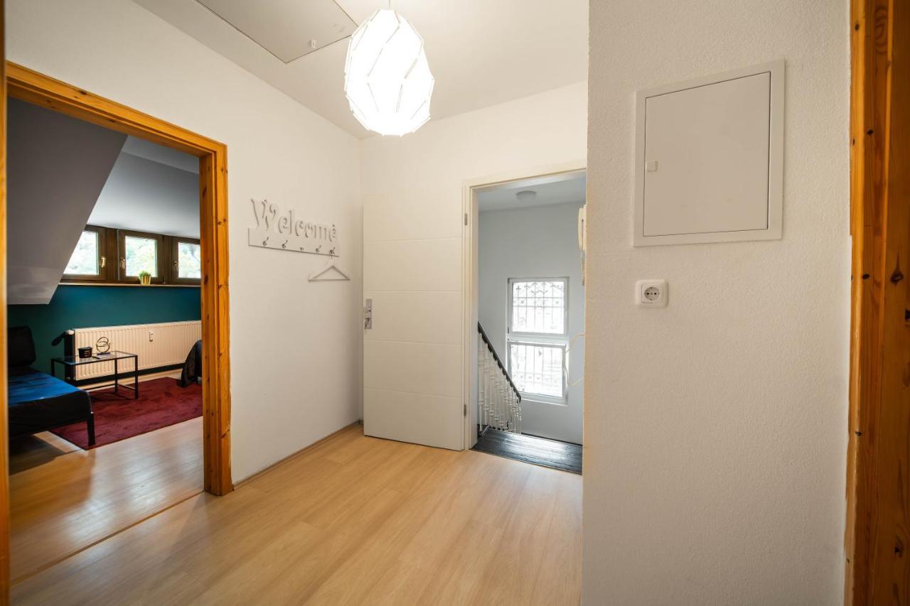 Bismarck Apt Mit Schoenem Balkon Bad Ems Esterno foto