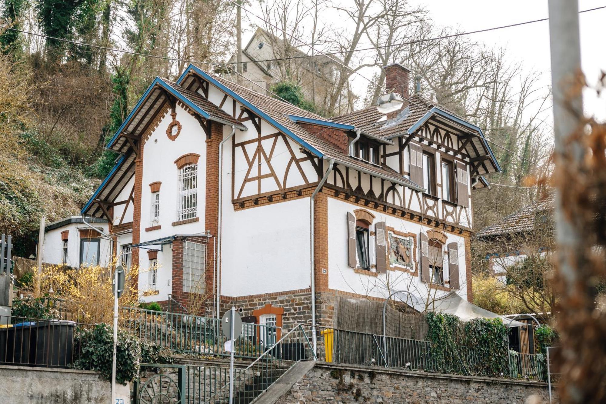 Bismarck Apt Mit Schoenem Balkon Bad Ems Esterno foto